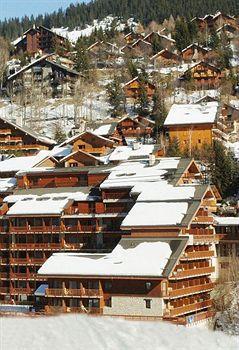 Pierre & Les Ravines 3*